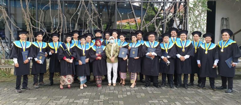 Wisuda Sarjana ke – 66