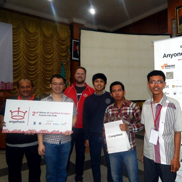 1st angelhack – ANYONE.CAN.CODE – di Indonesia