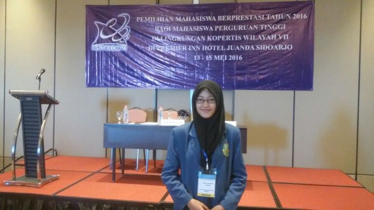 Fitria Agustina, Mahasiswa Berprestasi 2016