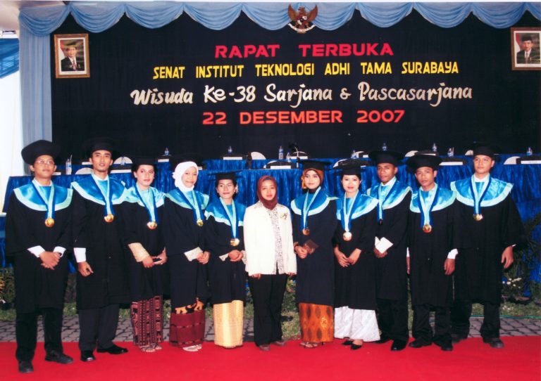 Wisuda ke 38 Sarjana Teknik Lingkungan