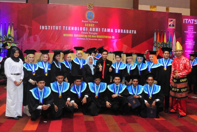 Pengukuhan Sarjana Teknik Lingkungan pada Wisuda ke 53