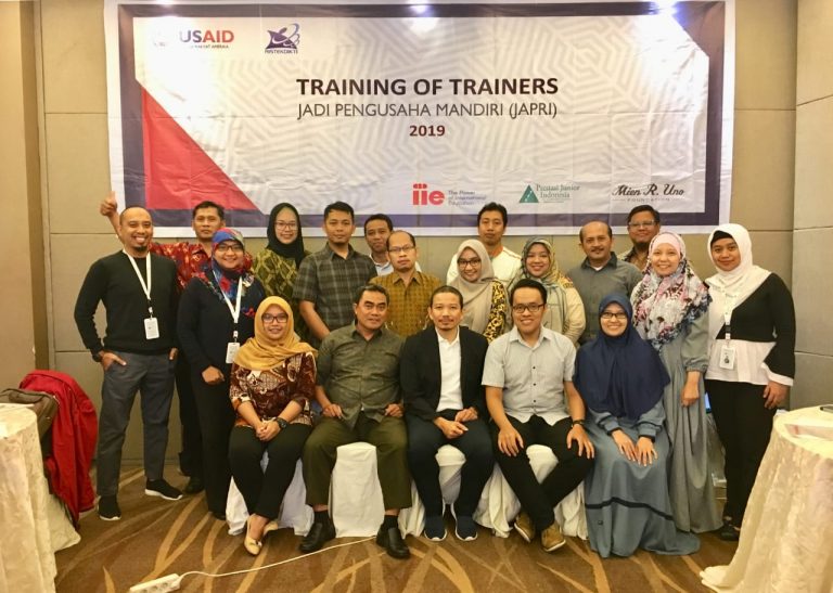 Dorong Pertumbuhan Wirausaha Muda di Kampus, 12 Dosen ITATS ikuti Training of Trainers USAID JAPRI (JAdi Pengusaha mandiRI)