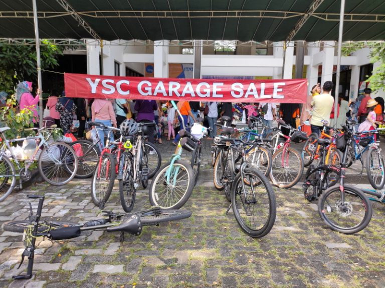 ITATS Turut Dukung Kegiatan “Garage Sale for Social Charity” Untuk Khitan Massal dan Operasi Bibir Sumbing