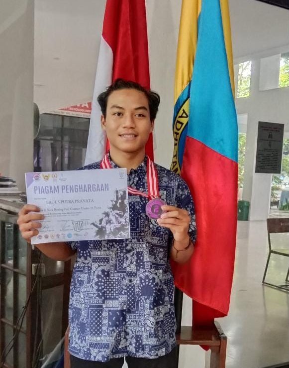 Mahasiswa Arsitektur Berhasil Raih Juara dalam Kejuaraan Kick Boxing Piala Walikota Kediri