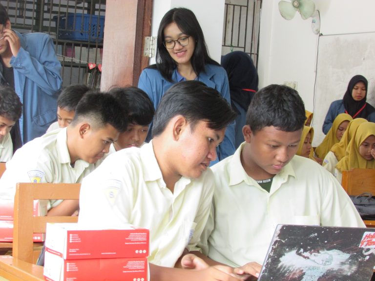 Kuatkan Literasi dan Infrastruktur Digital Bidang Pendidikan Melalui Daya Dukung Teknologi Informasi oleh Sistem Informasi ITATS